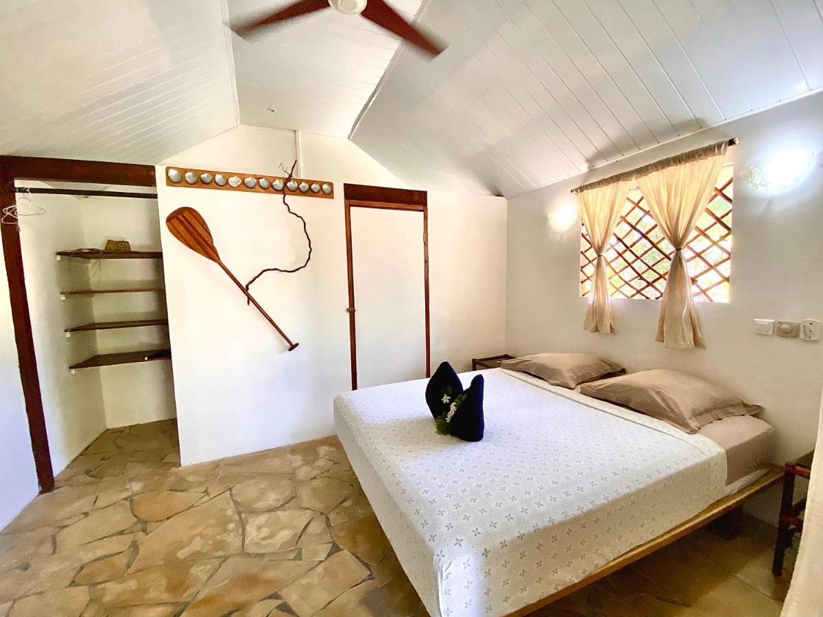 Poe Guesthouse Rangiroa エクステリア 写真